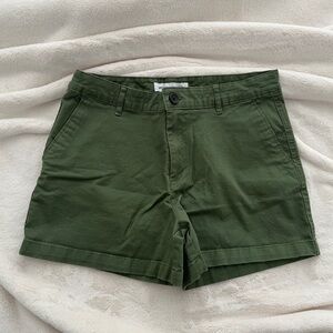 green cargo shorts camo military